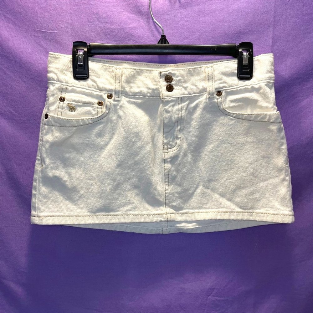 White Abercrombie & Fitch Mini Skirt